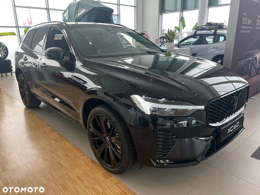 Volvo XC 60 B5 B AWD Ultra Black Edition - 1