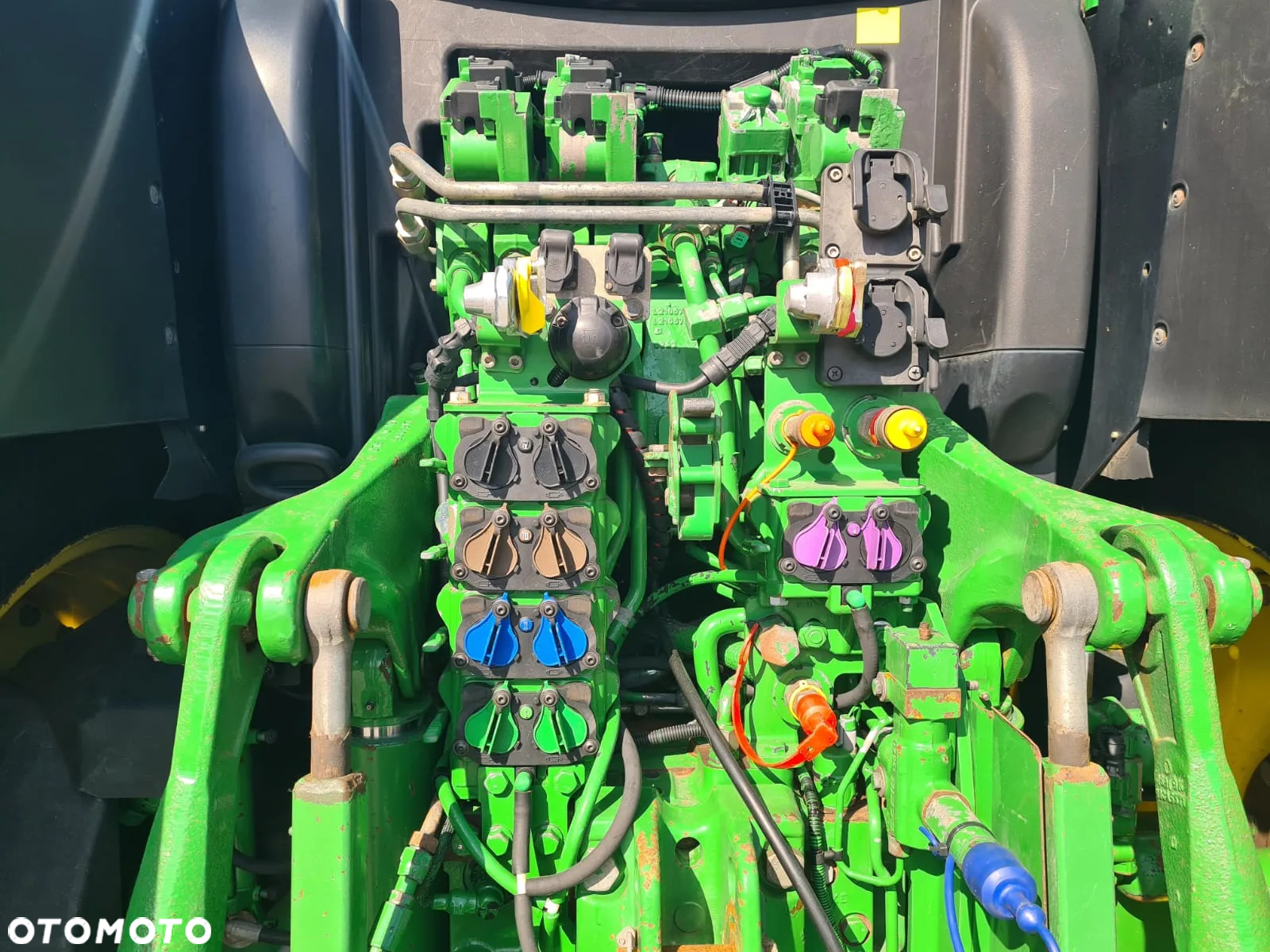 John Deere 6215R. GPS, 50km/h - 7