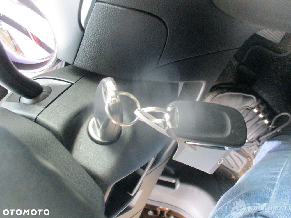 Opel Astra 1.4 Turbo Business - 12