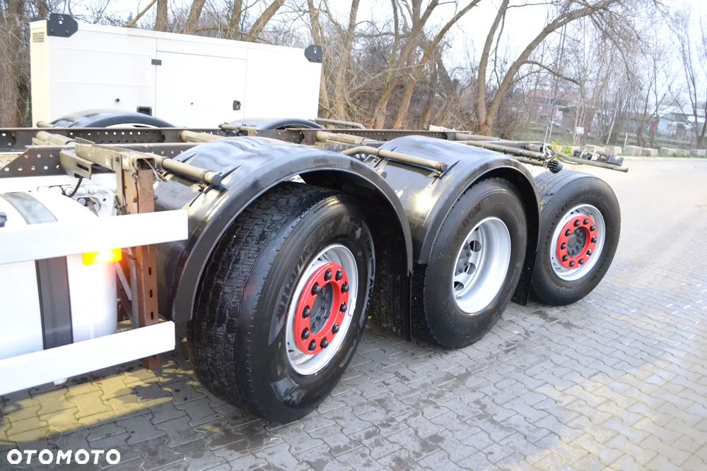 Mercedes-Benz ANTOS 3540!!! TYLKO 228000 km 2 i 3 OŚ SKRĘTNA RAMA dł. 6.5 m - 5