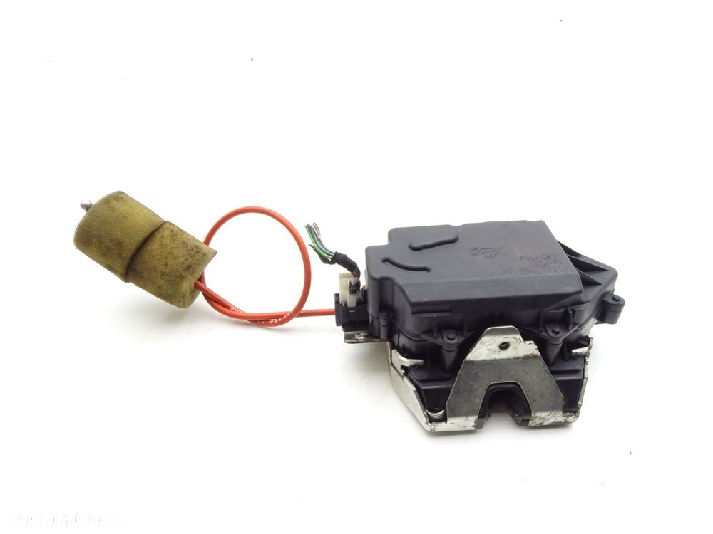 Zamek klapy bagażnika tył tylny rygiel a2117400235 mercedes ml w164 lift - 4