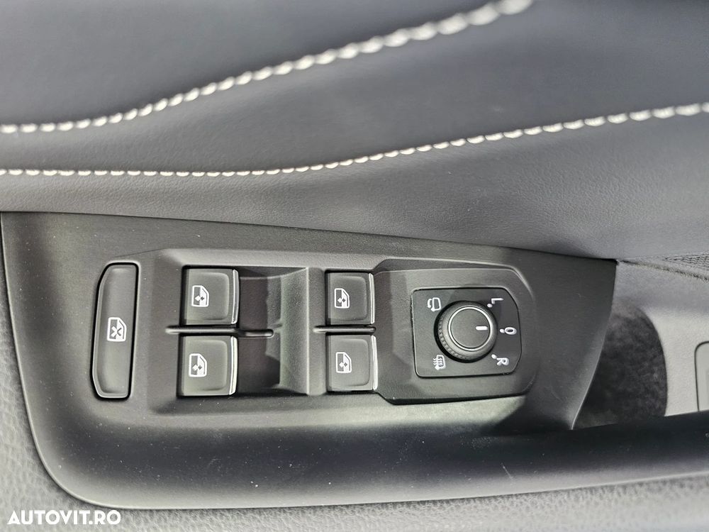 Volkswagen Passat 1.5 TSI ACT DSG Highline - 5