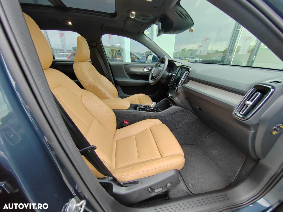 Volvo XC 40 Recharge T5 Twin Engine AT7 Inscription - 17