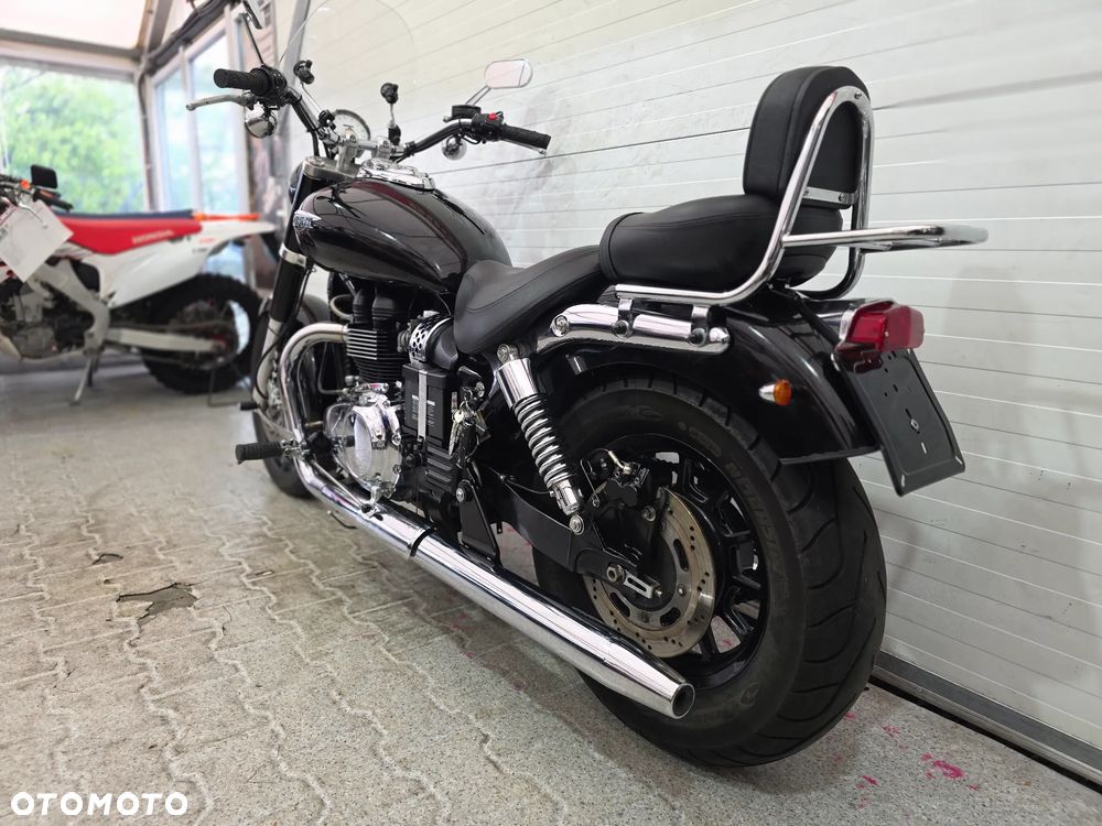 Triumph America - 14