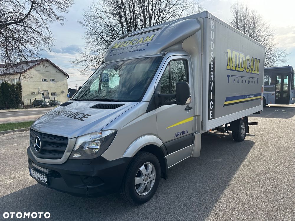 Mercedes-Benz Sprinter - 2