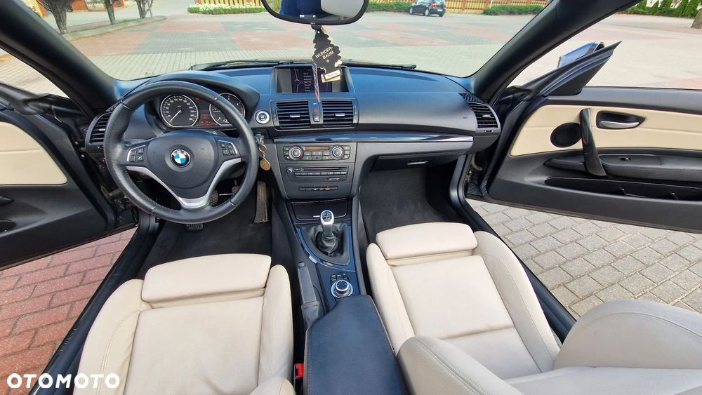 BMW Seria 1 120d Edition Sport - 11