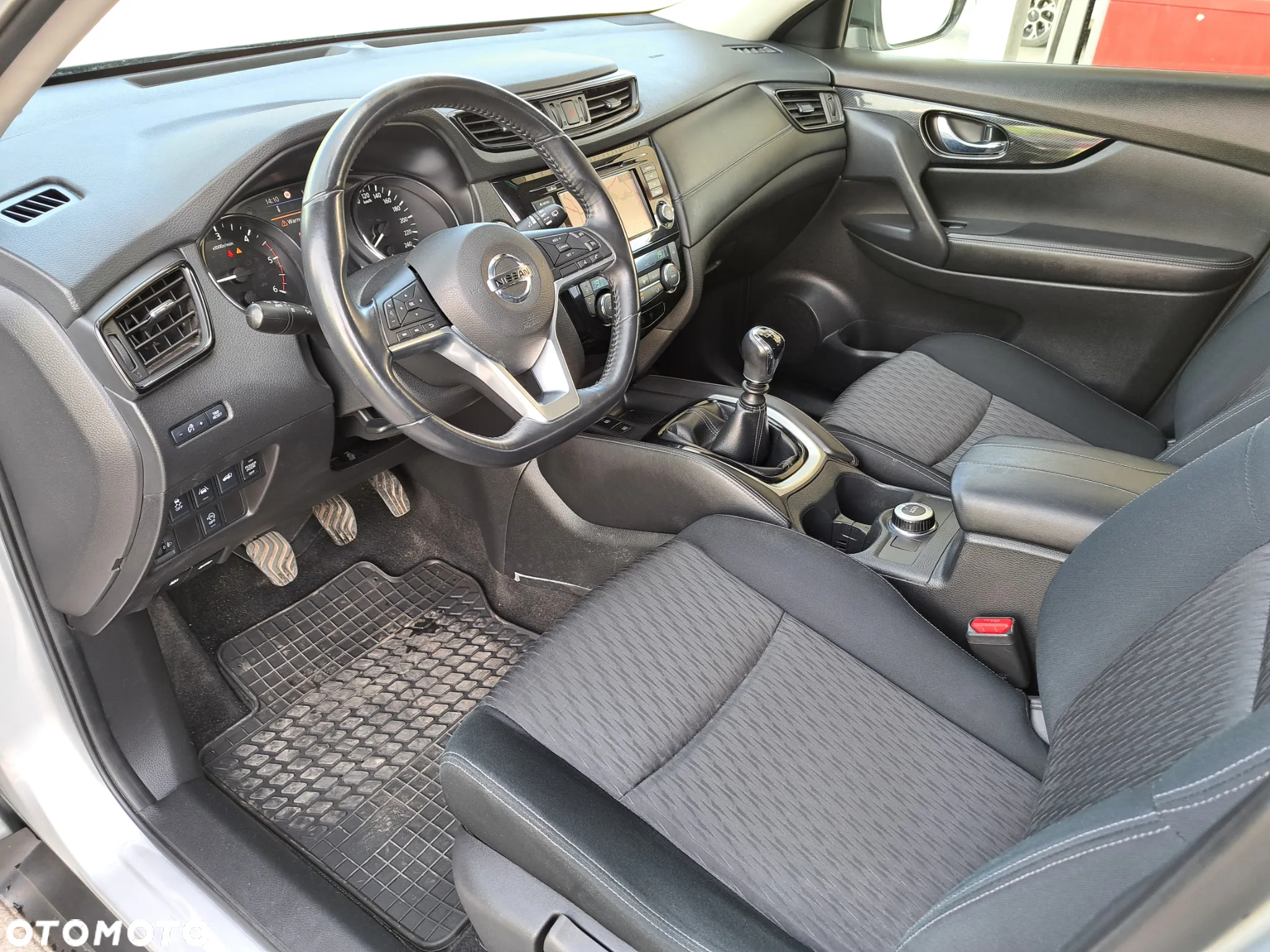 Nissan X-Trail - 14