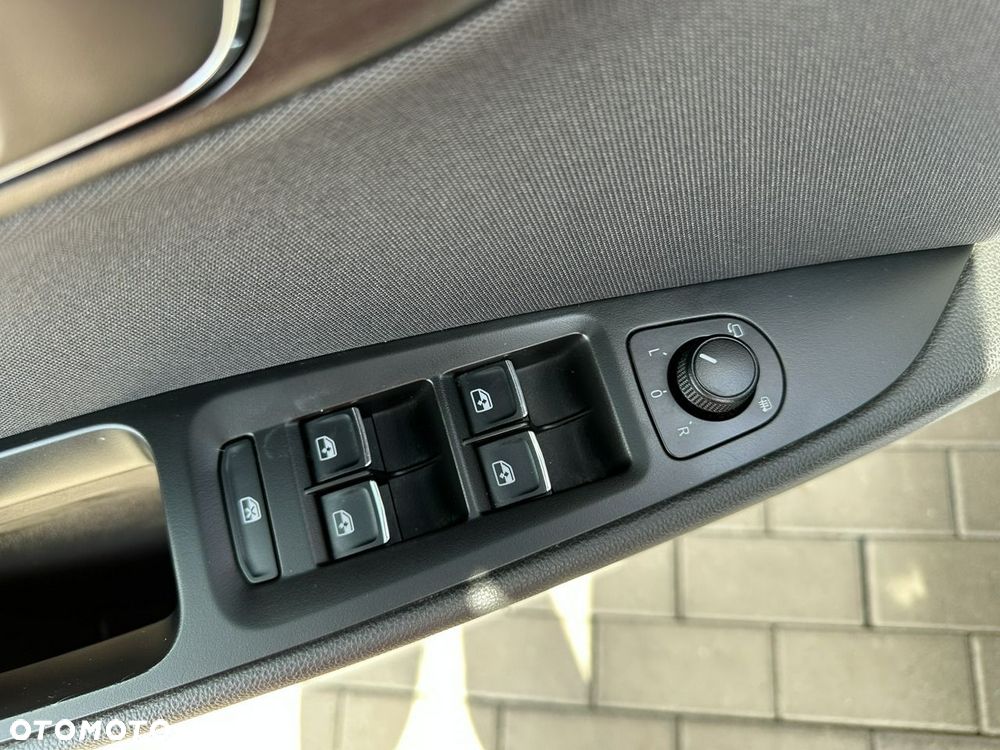 Seat Leon Sportstourer 1.5 EcoTSI Evo FR S&S - 29