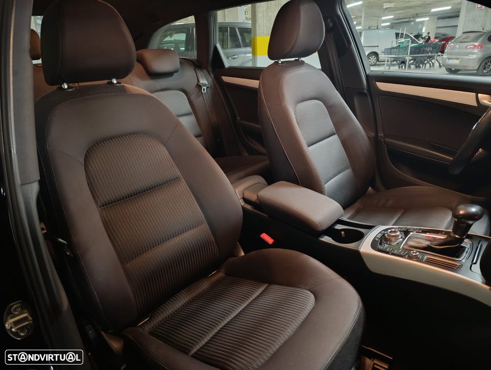 Audi A4 Avant 2.0 TDI multitronic - 11