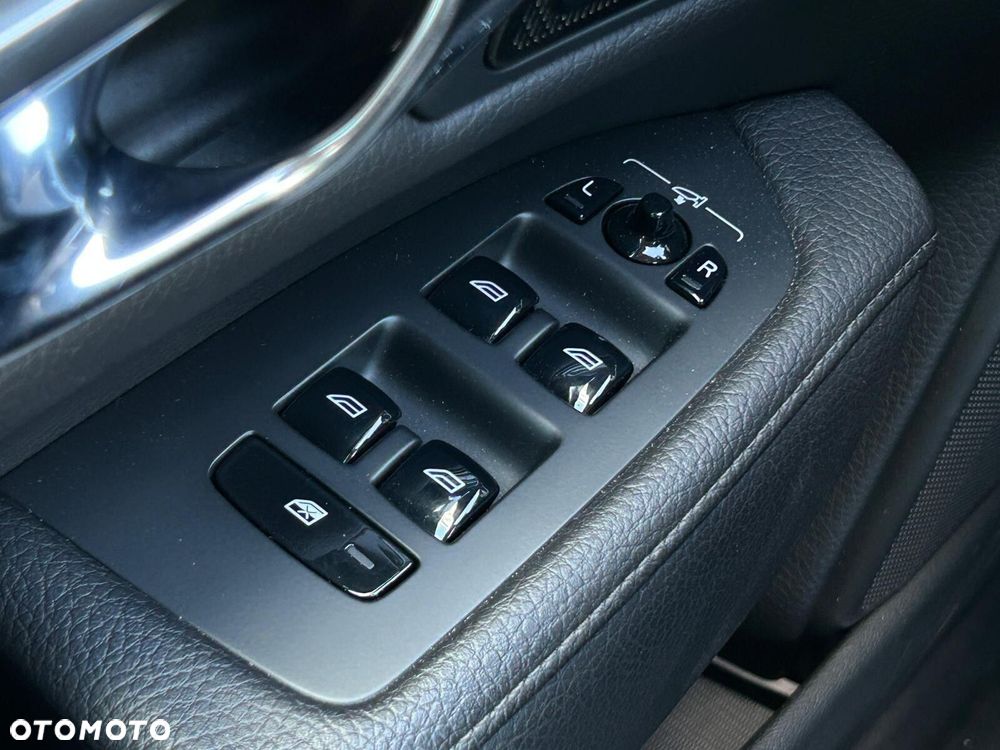 Volvo S90 D4 Momentum - 20