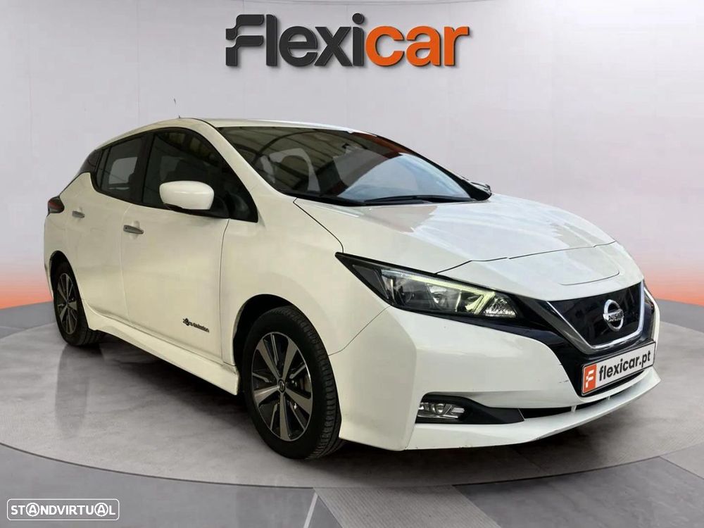 Nissan Leaf - 1