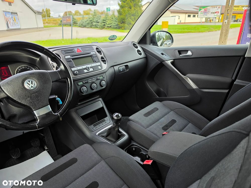Volkswagen Tiguan 1.4 TSI BlueMotion Technology Lounge Sport & Style - 14