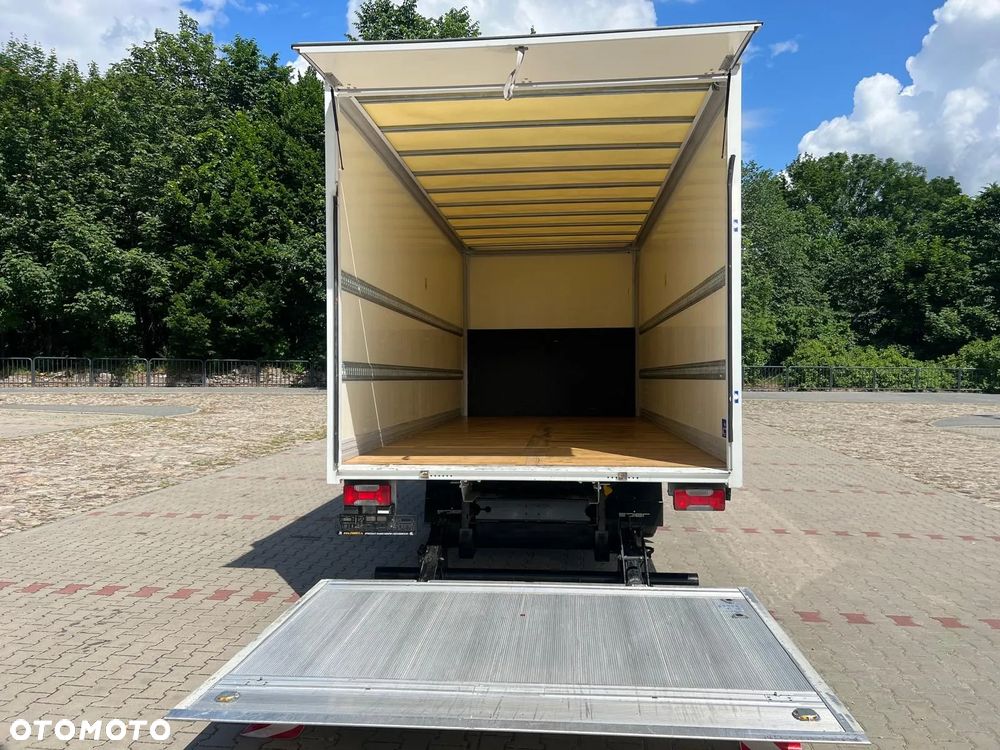 Iveco Daily 70C17 / Kontener / Winda / - 27