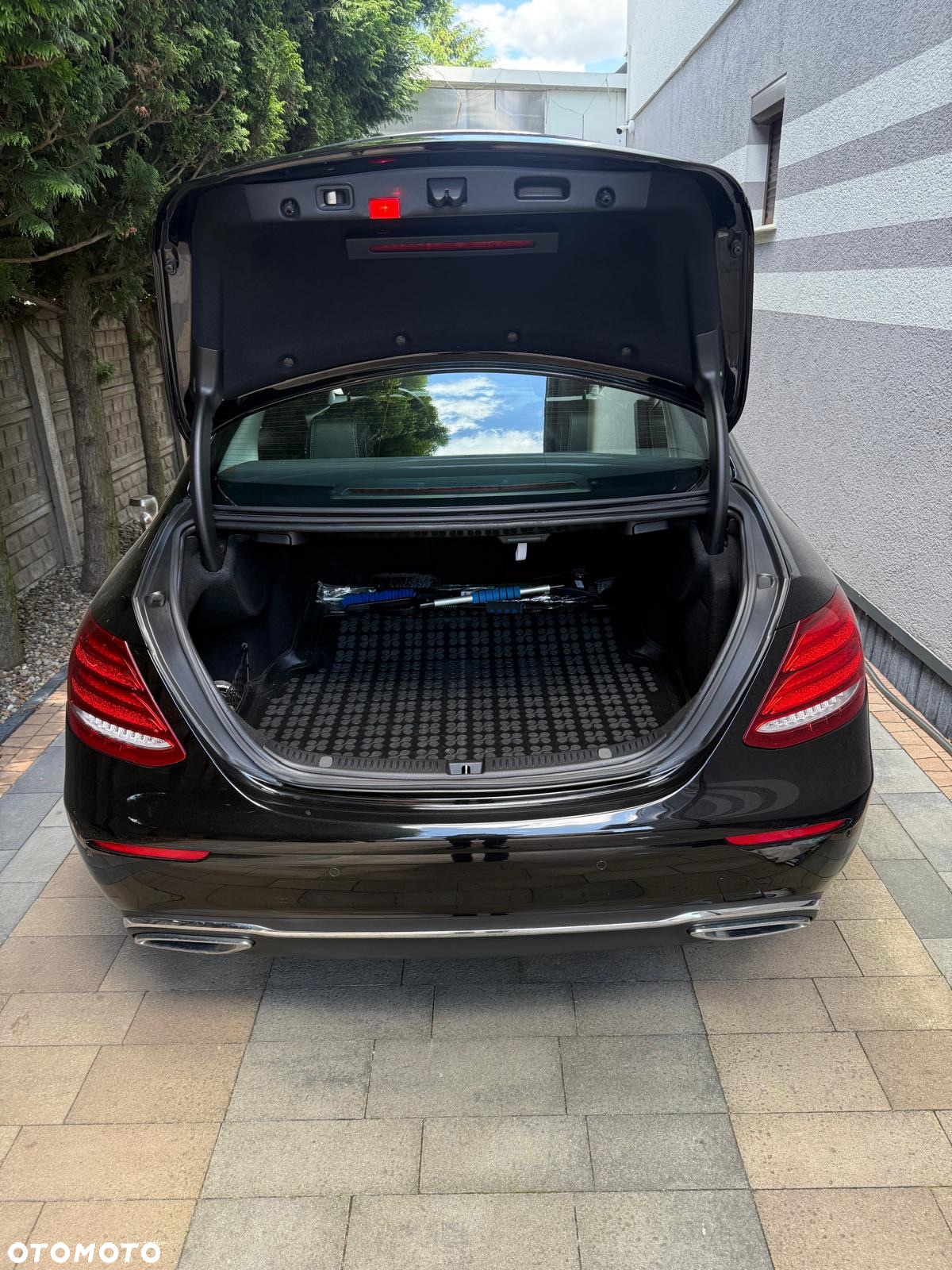 Mercedes-Benz Klasa E 350 BlueTEC 9G-TRONIC Avantgarde - 6