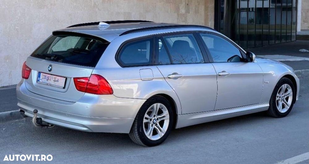 BMW Seria 3 318d DPF Touring Aut. - 11