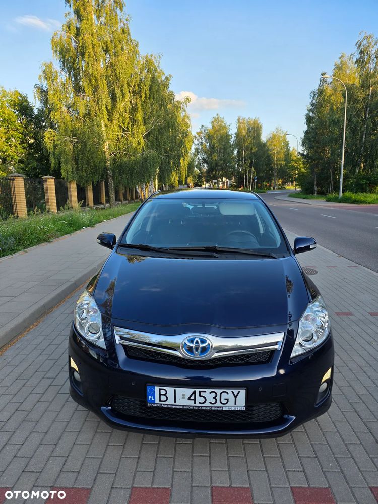 Toyota Auris 1.8 HSD Luna - 2