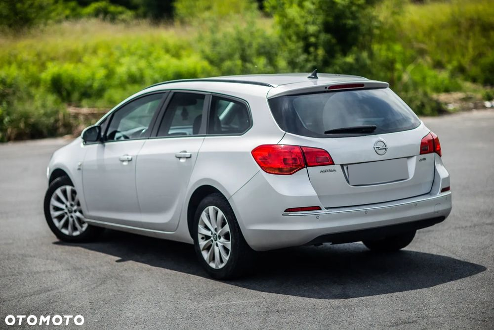 Opel Astra - 19