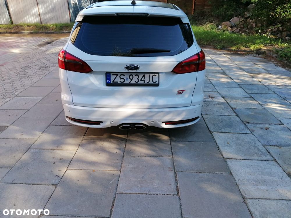 Ford Focus 1.6 TDCi Trend Sport - 6