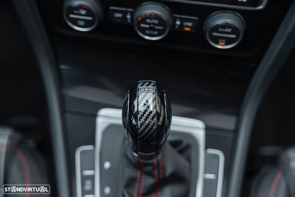 VW Golf GTI Performance BlueMotion DSG - 15