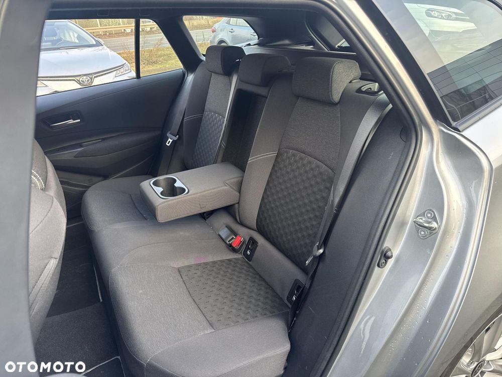 Toyota Corolla - 21