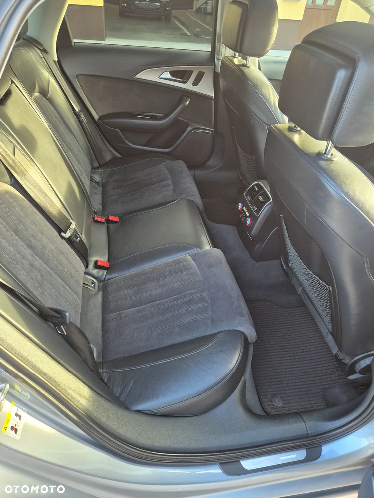 Audi A6 Allroad - 13