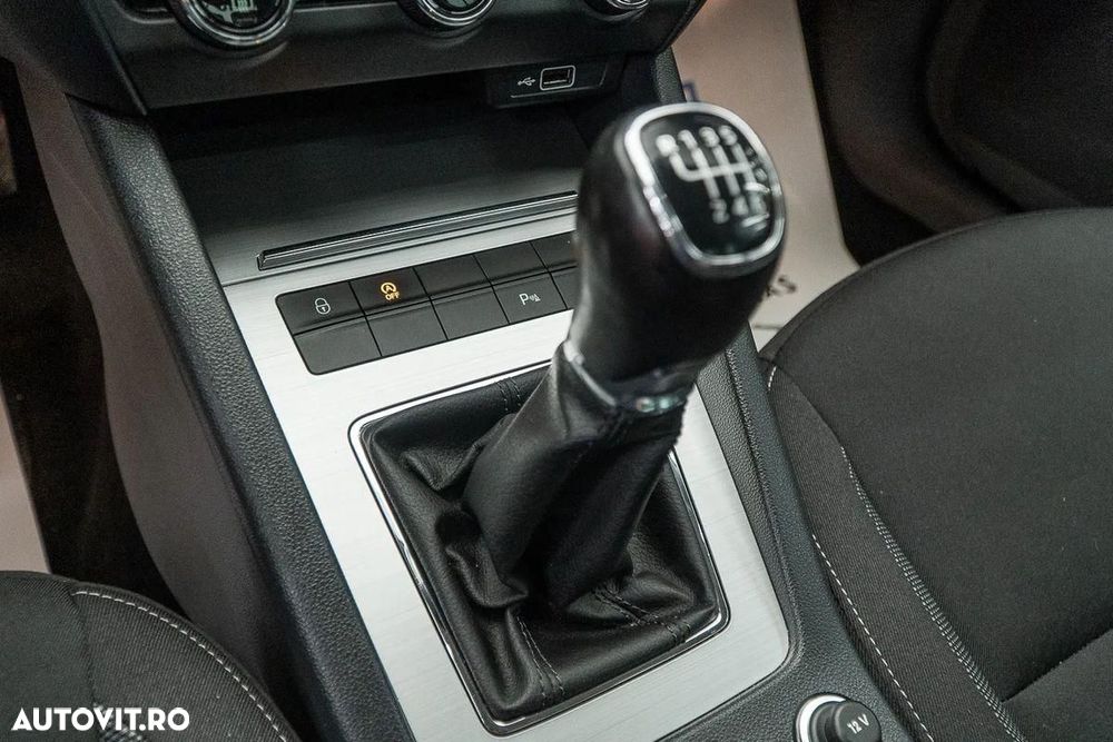 Skoda Octavia 1.0 TSI Style - 37