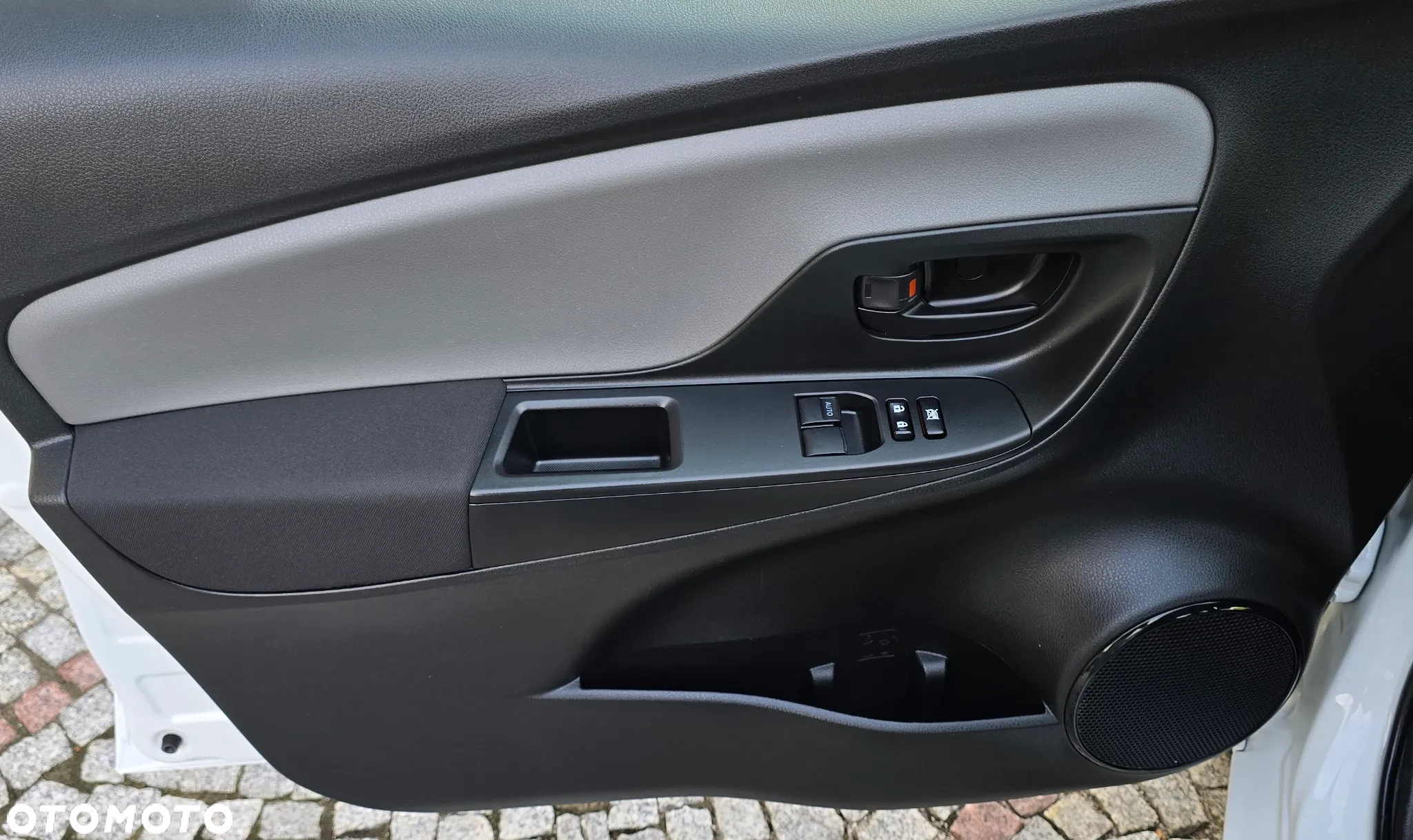 Toyota Yaris 1.0 Life - 9