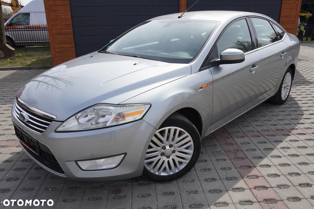 Ford Mondeo 2.0 Ghia X100 / X - 1