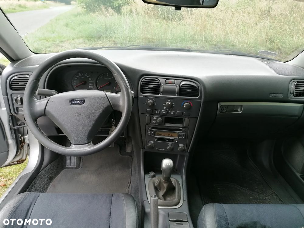 Volvo V40 1.9D - 9