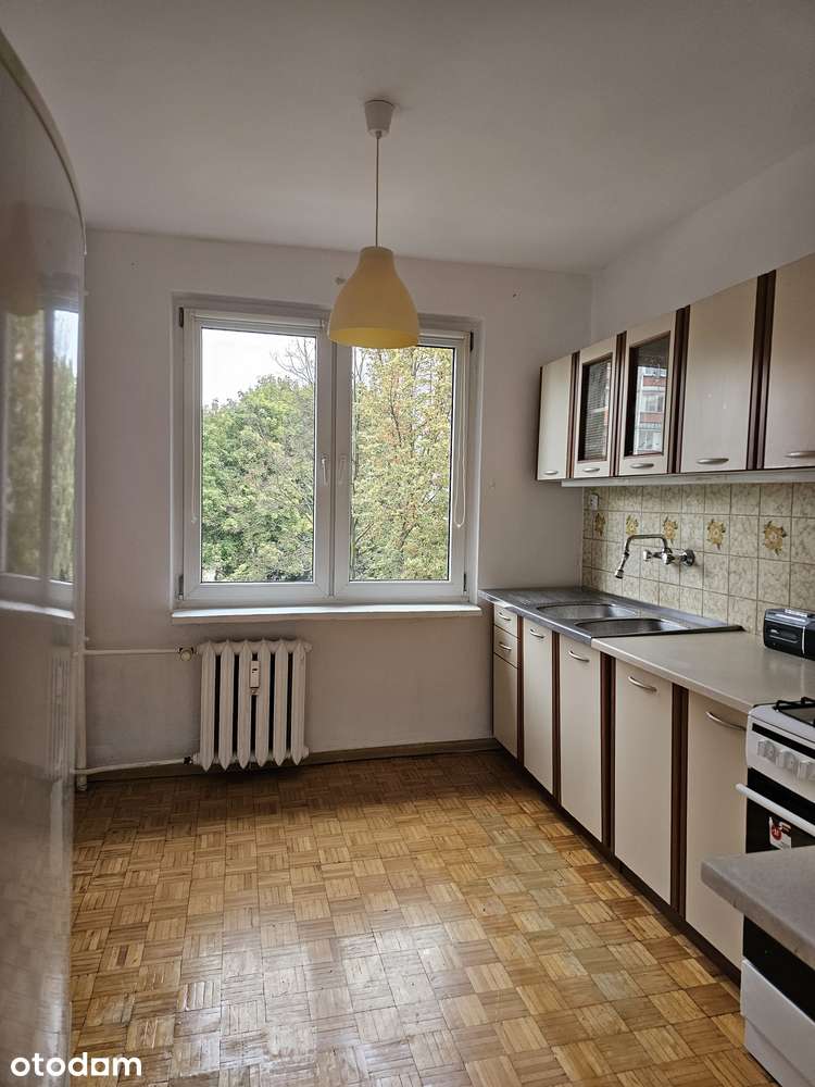 Sprzedam jasne, 3-pokojowe mieszkanie (64,93 m²) - trzecie piętro