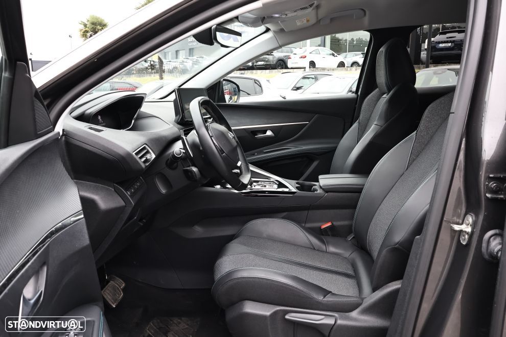 Peugeot 3008 1.6 Hybrid Allure e-EAT8 - 16