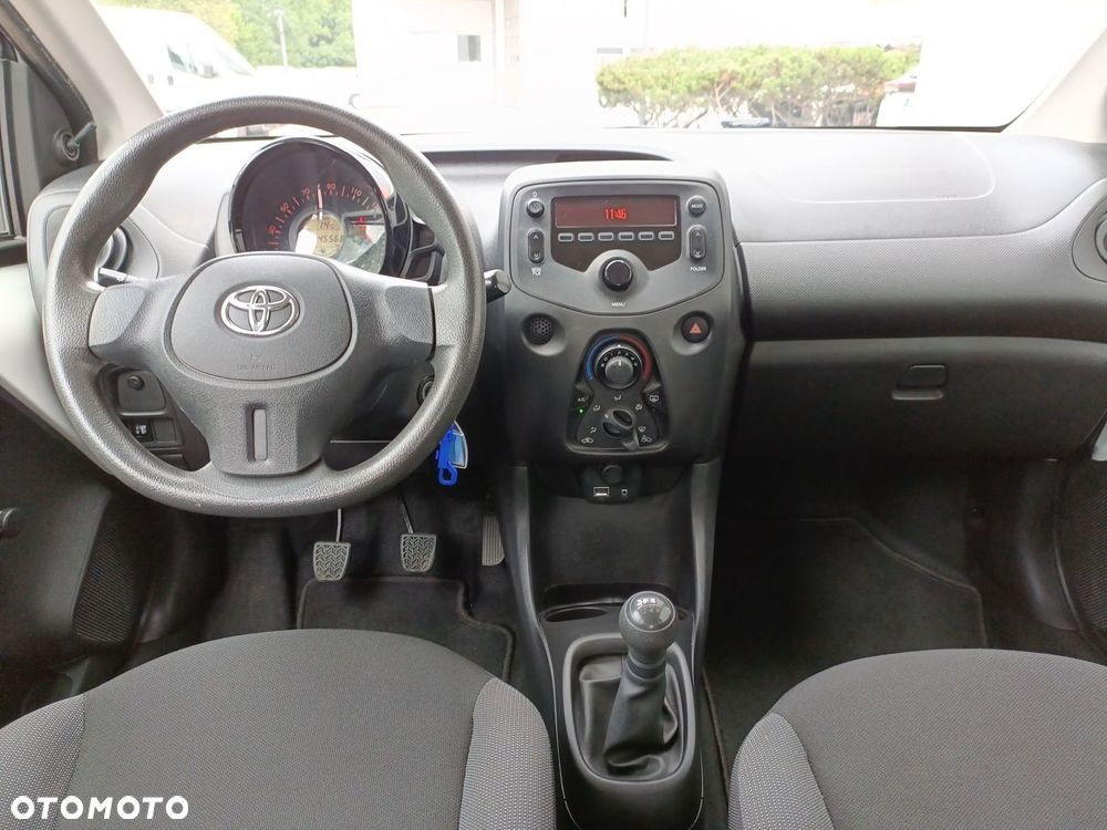 Toyota Aygo - 14