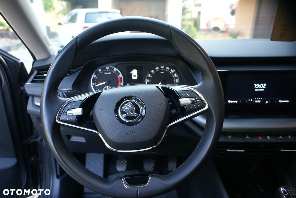 Skoda Octavia 1.5 TSI ACT Ambition - 6