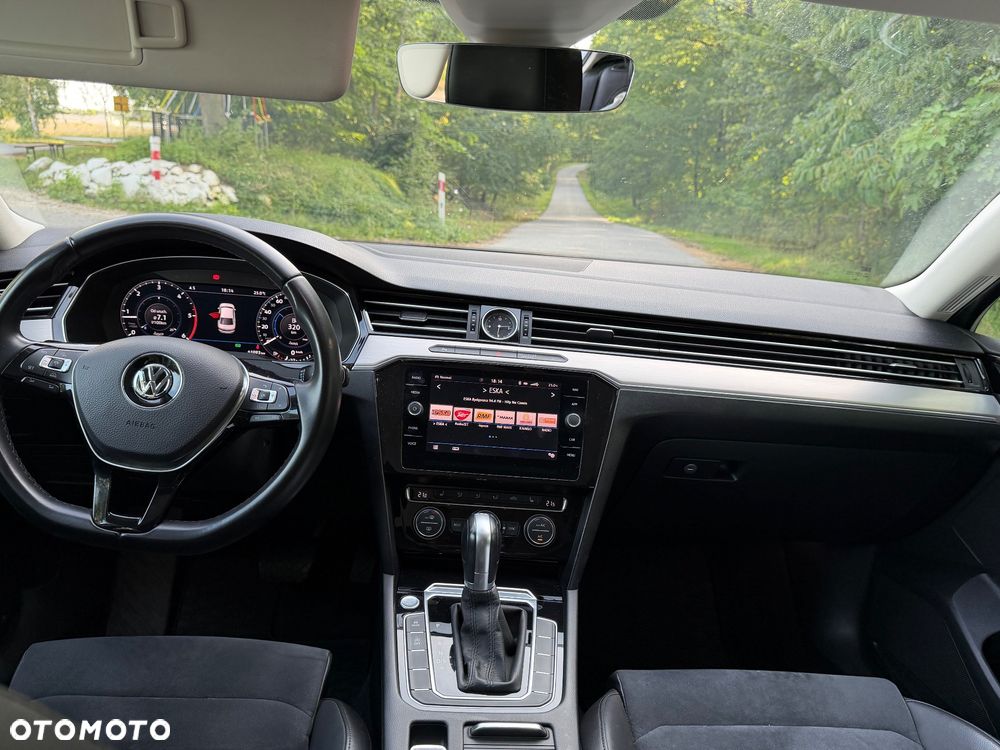 Volkswagen Passat 2.0 TDI BMT Highline DSG7 - 19