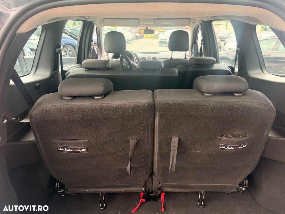 Dacia Lodgy 1.5 dCi Laureate - 9