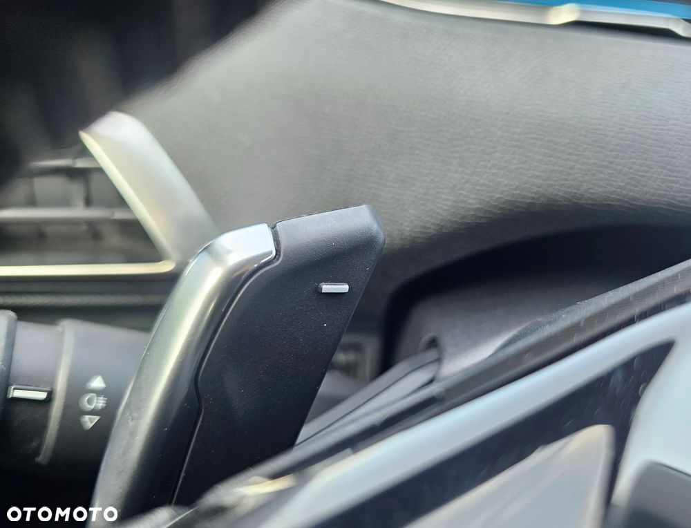 Peugeot 3008 1.2 PureTech Active Pack S&S EAT8 - 18