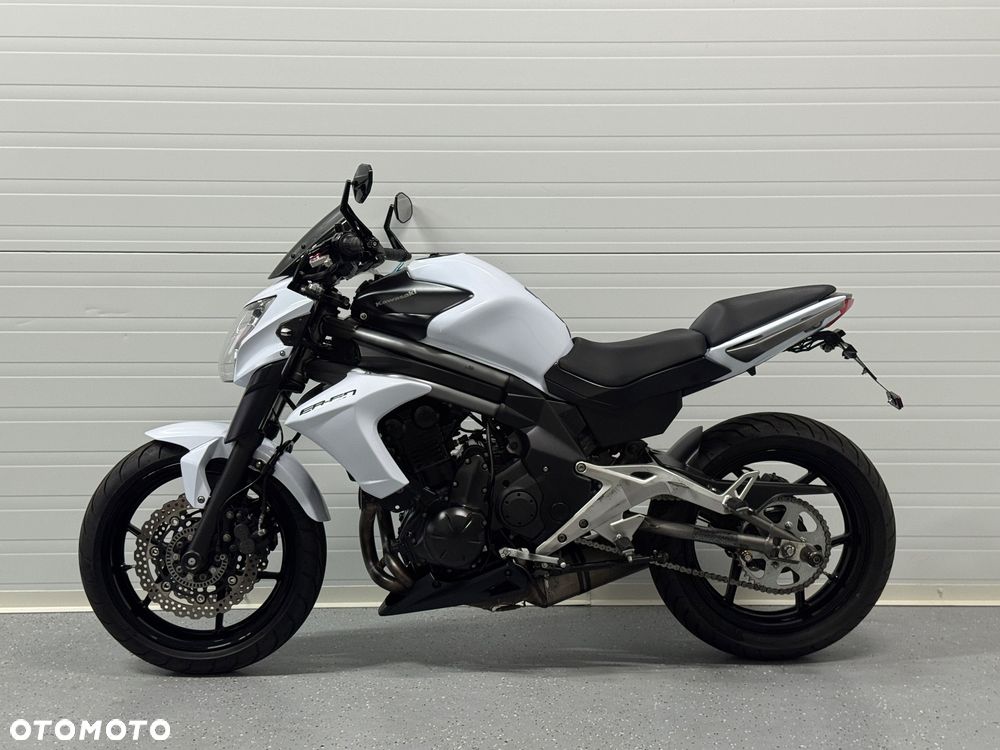 Kawasaki ER - 15