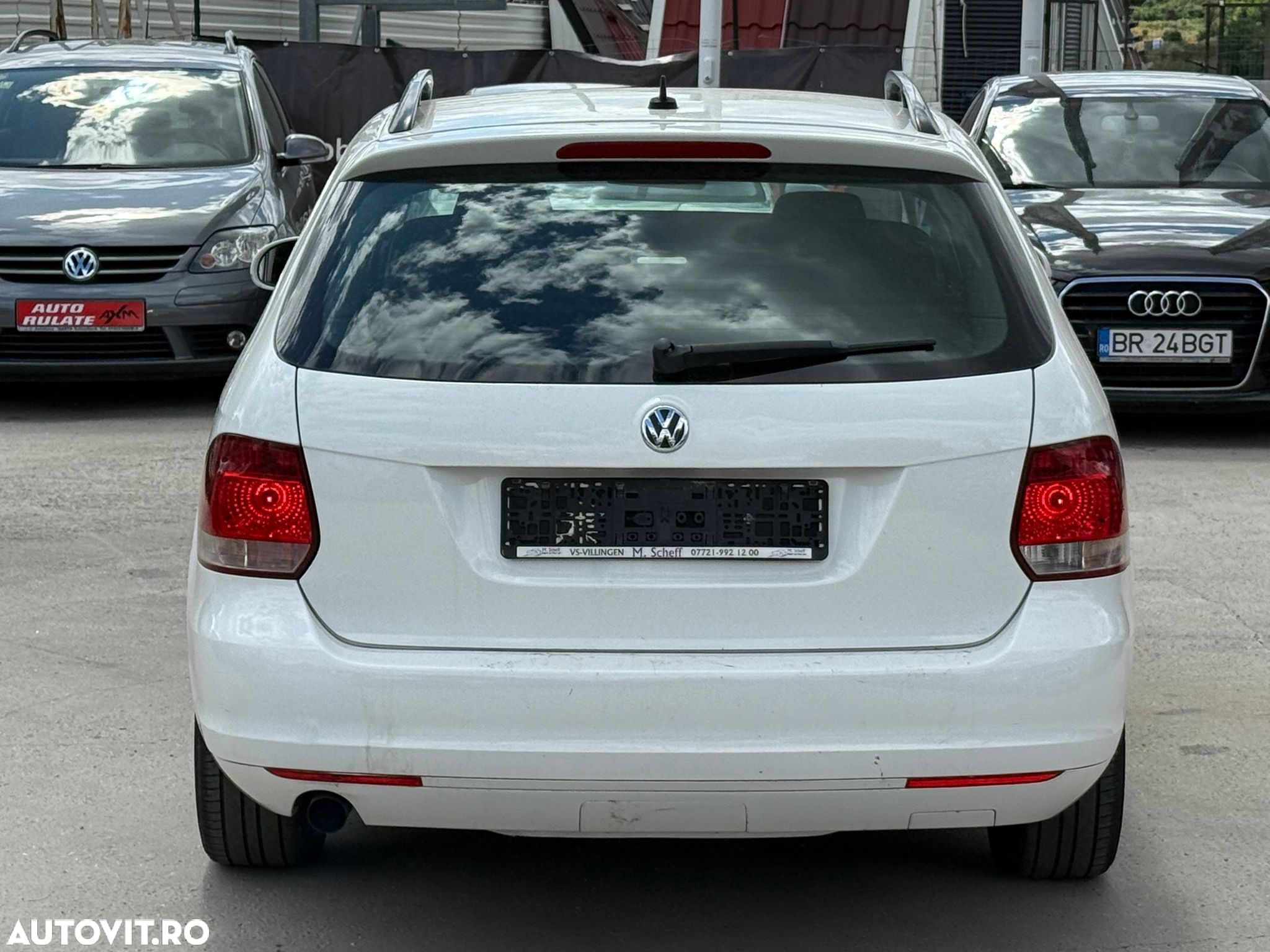 Volkswagen Golf - 4