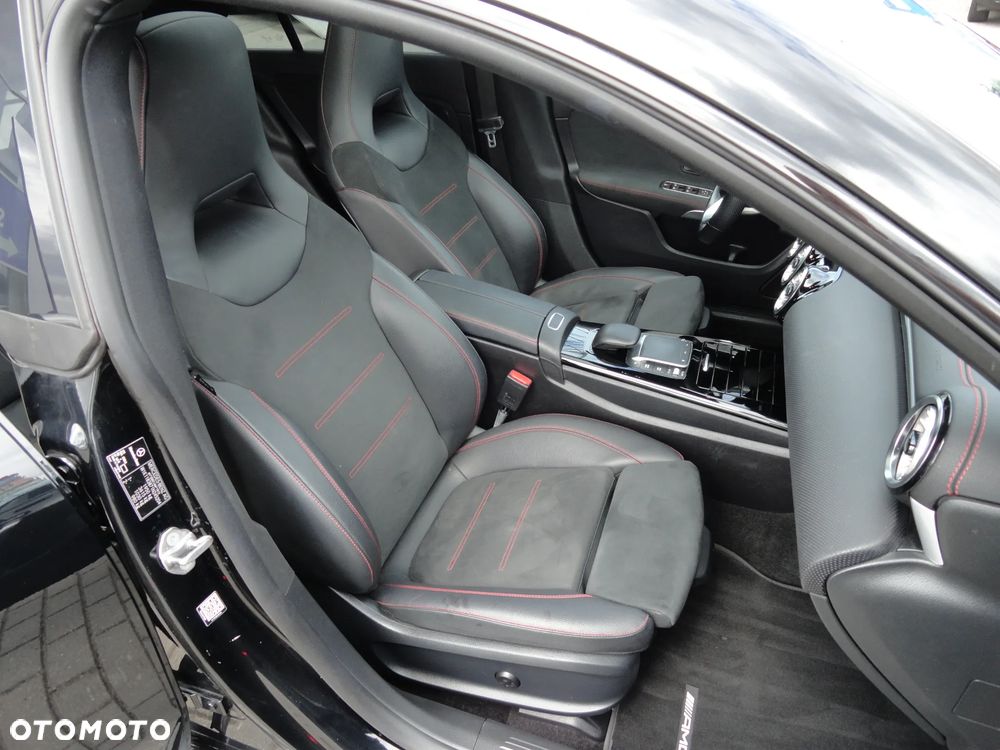 Mercedes-Benz CLA 200 7G-DCT Edition AMG Line - 11