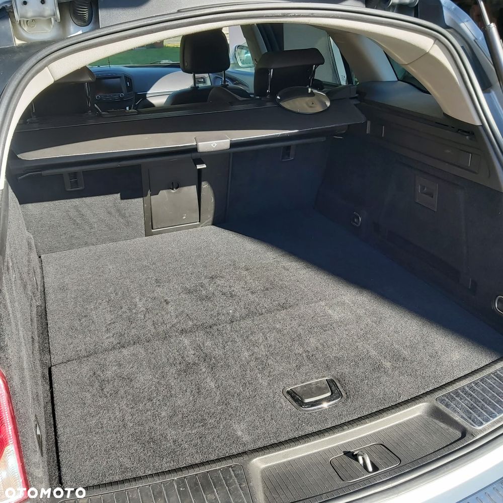 Opel Insignia 2.0 CDTI Cosmo S&S - 11