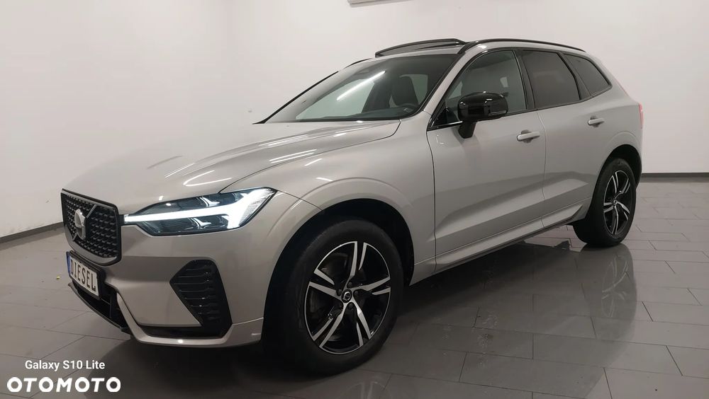 Volvo XC 60 B4 D AWD Ultimate Dark - 1