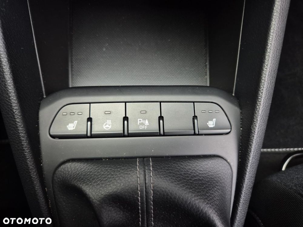 Kia Stonic 1.2 M - 22