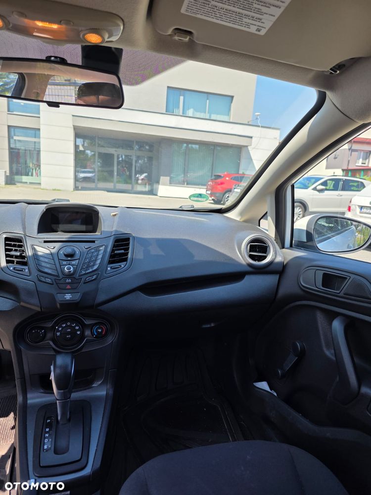 Ford Fiesta - 8