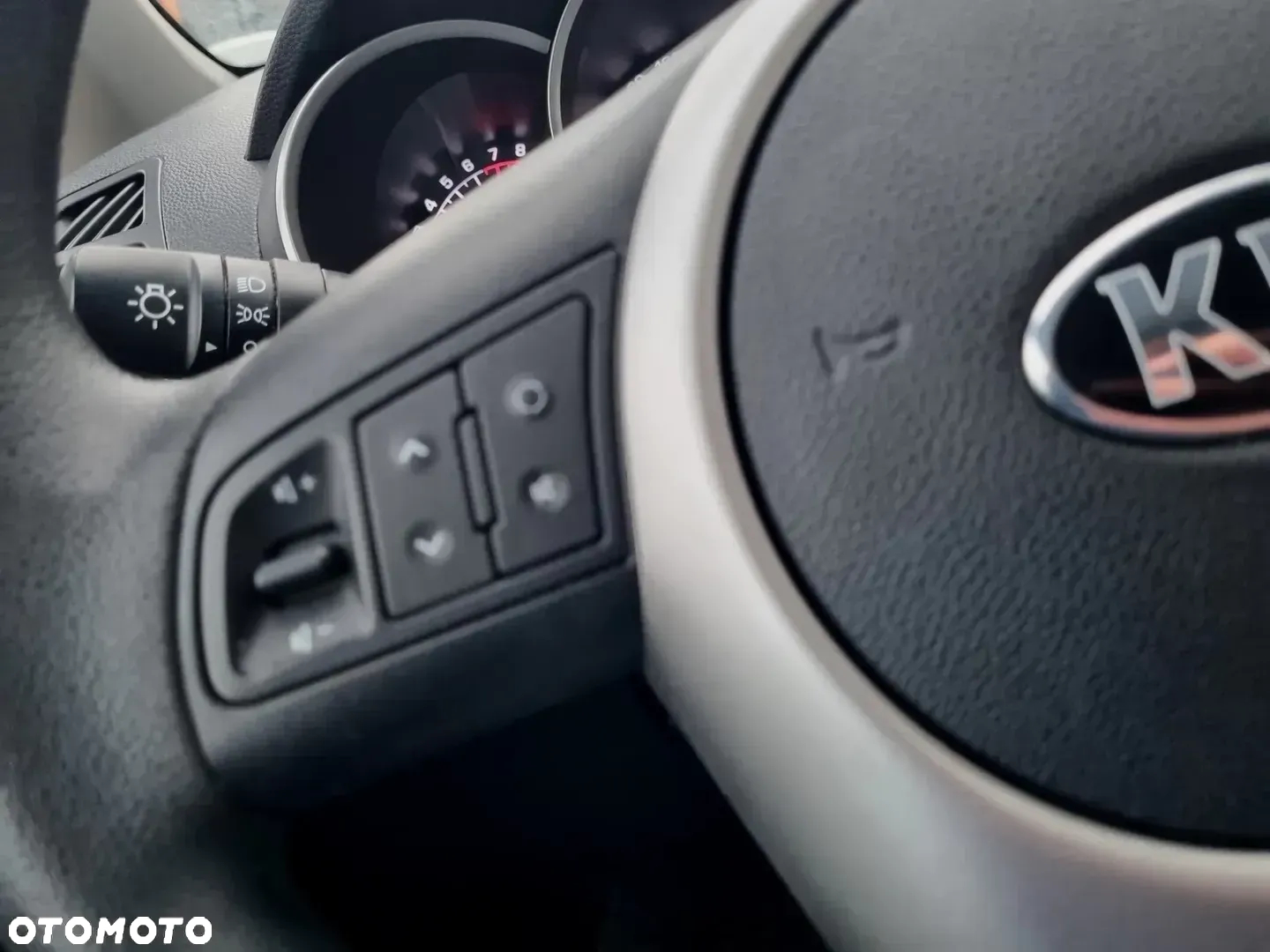 Kia Venga 1.6 L - 15