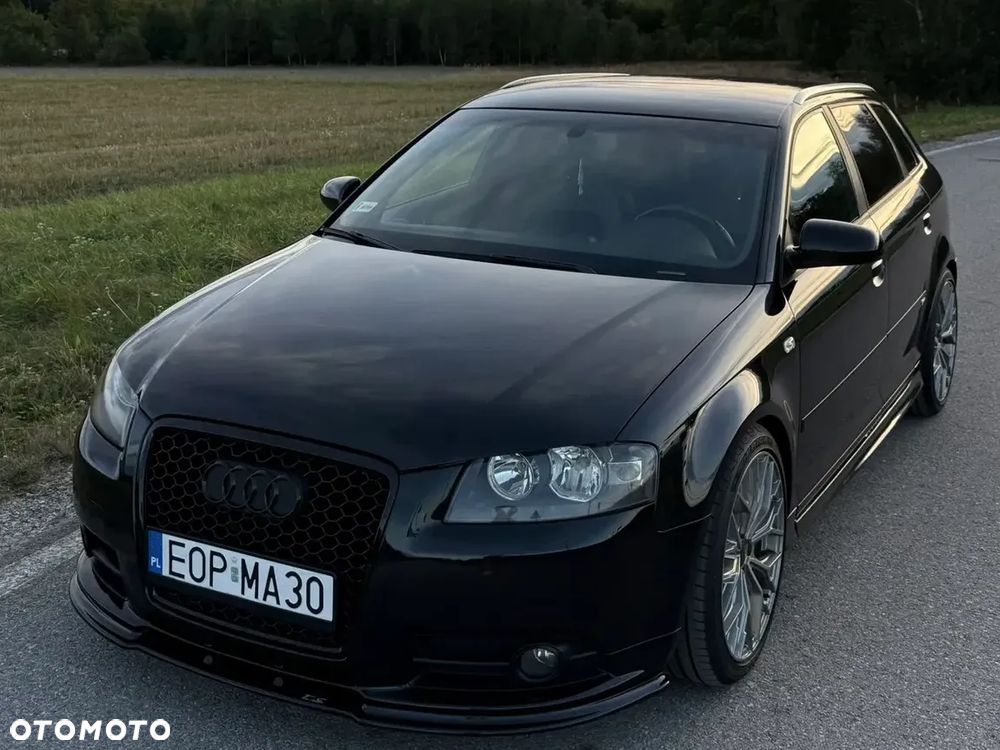 Audi A3 Sportback - 1