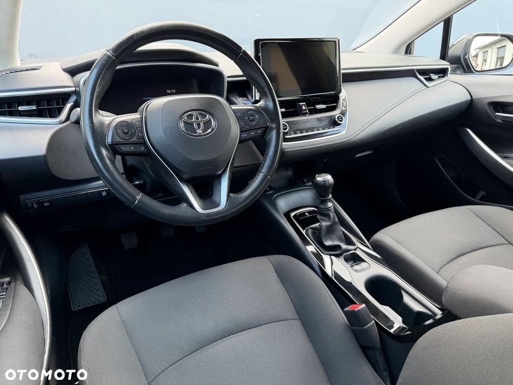 Toyota Corolla 1.5 Comfort - 12