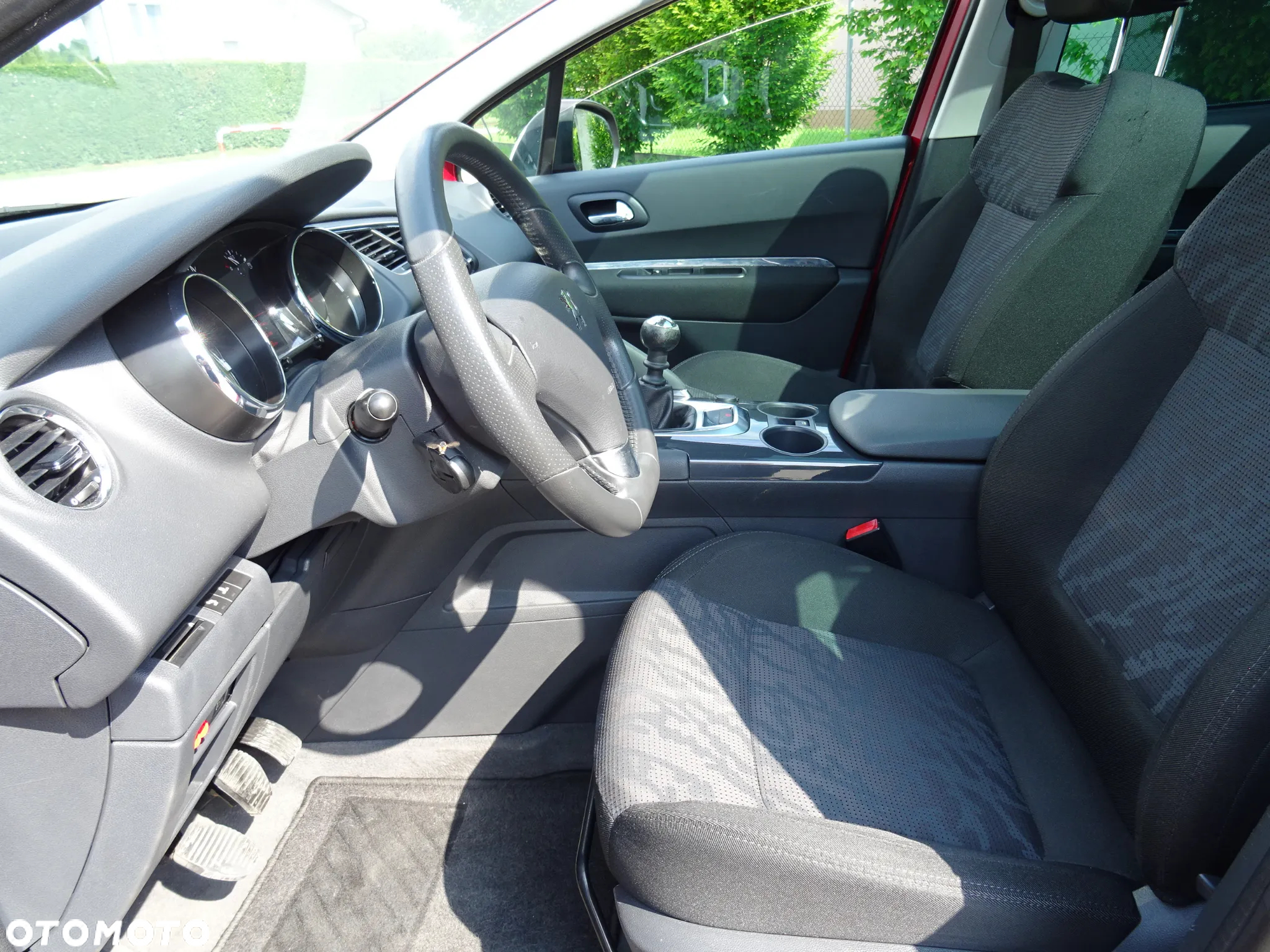 Peugeot 3008 1.6 HDi Premium - 18