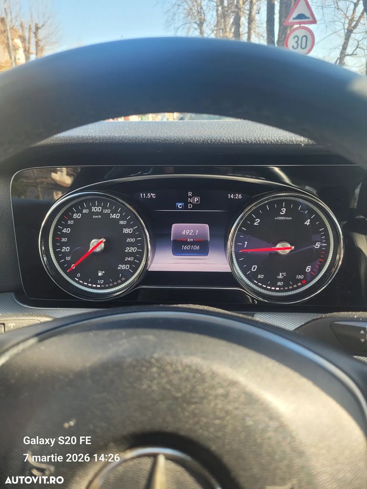 Mercedes-Benz E 200 d 9G-TRONIC Avantgarde - 11