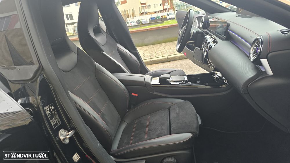 Mercedes-Benz CLA 220 d Shooting Brake AMG Line Aut. - 23