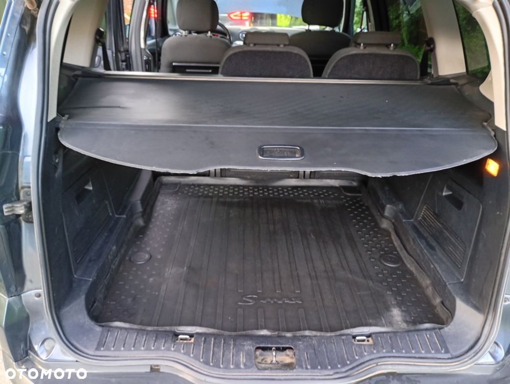 Ford S-Max - 6